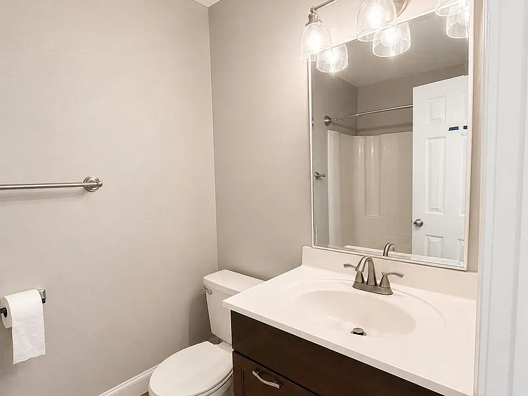 616 Aubrey Dr — Photo 14