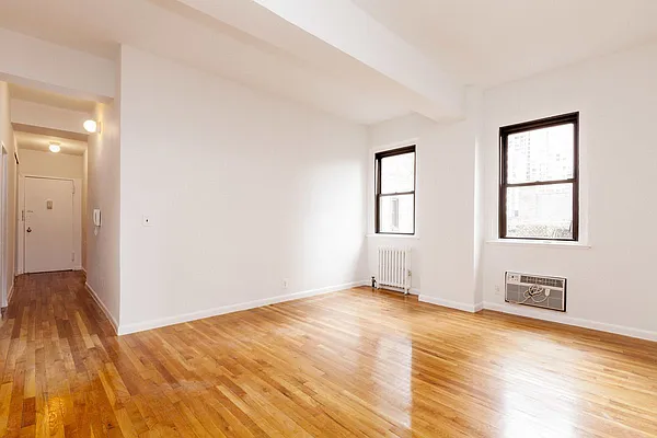 Rented by Brown Harris Stevens | media 13