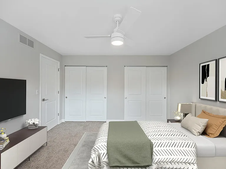 Indian Creek Apartments and Townhomes — Photo 157