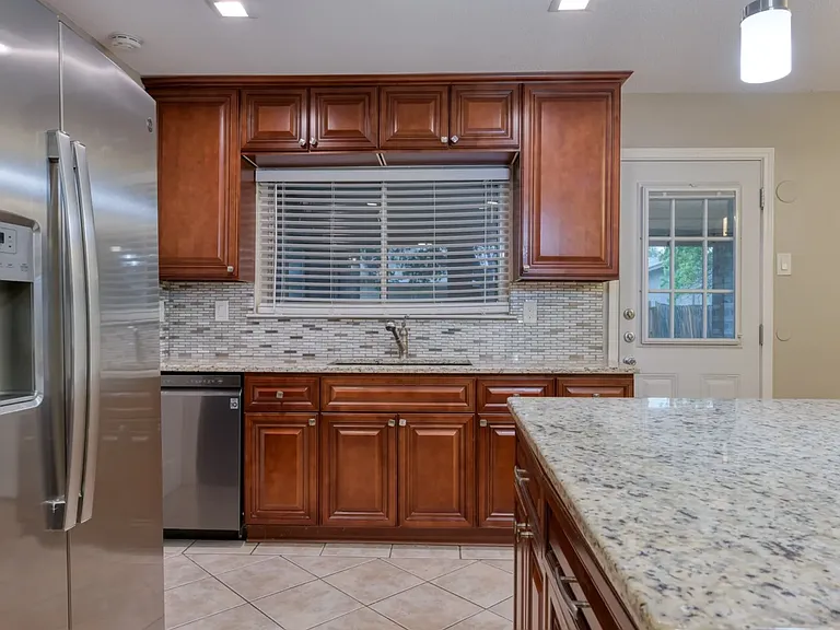 8335 Bent Meadow Dr #BENTMEADOW8335 — Photo 9