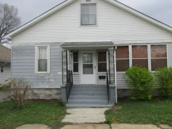 508 S 19th St, Herrin, IL 62948