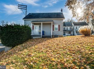 221 W Franklin St, Womelsdorf, PA 19567