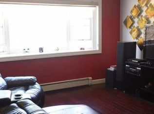 4402 Locust Point Dr, Bronx, NY 10465