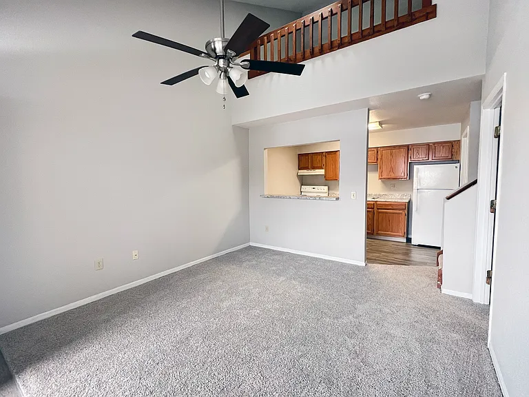 2550 N Limestone St — Photo 19