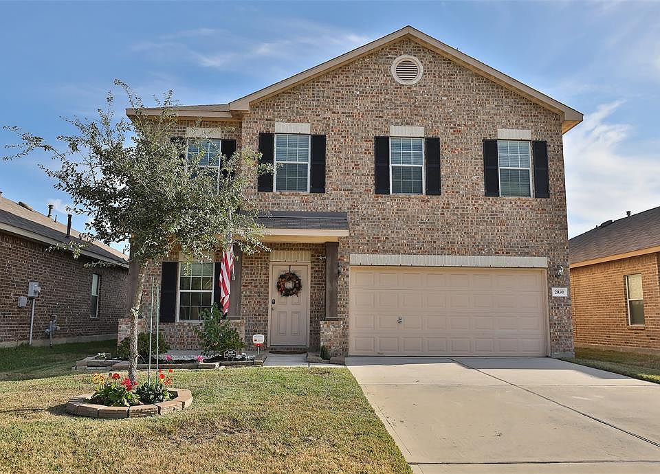 REMARKABLE PARK SPRING HOME - Keeping in character w/ the neighborhood, this outstanding designed home was built by Censeo just 4 years ago with FABULOUS upgraded features that will be seen throughout.