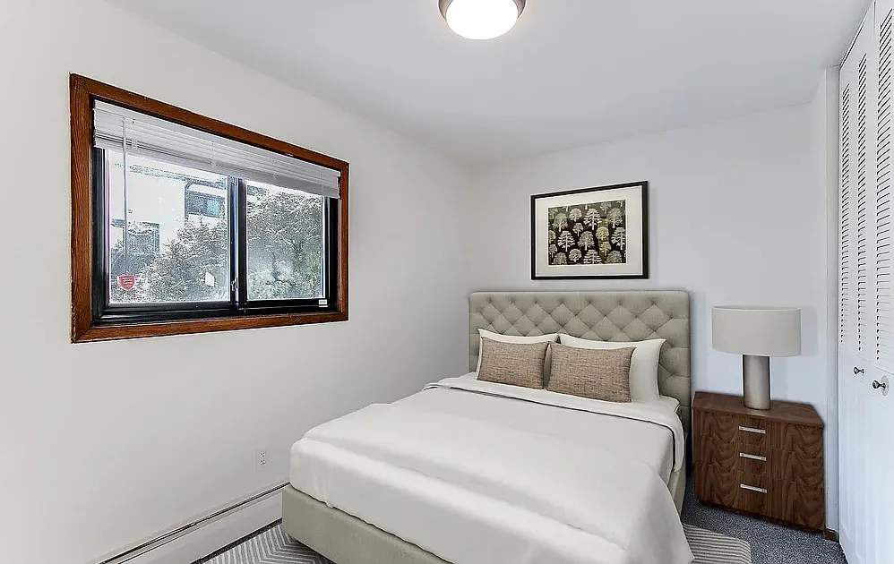 Yard 47 Apartments - 4750-30 — Photo 4