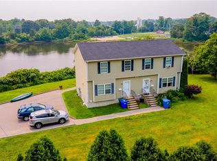 19 Providence Ct, Groton, CT 06340