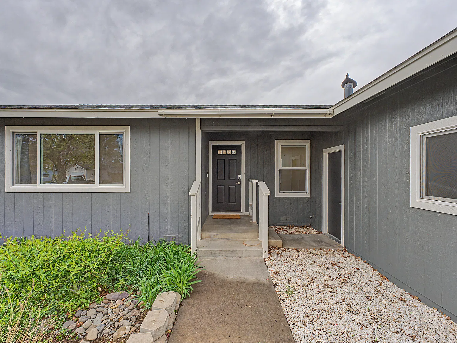 3 bed, 1458 sqft, $2,850 — Photo 4