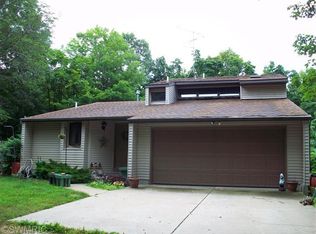 4181 65th St, Holland, MI 49423