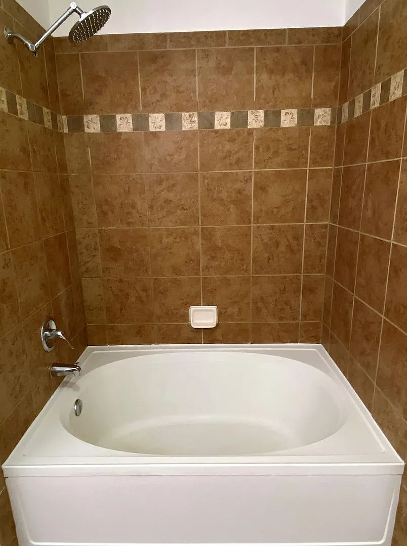 9059 E Panorama Cir - Unit B211 — Photo 4