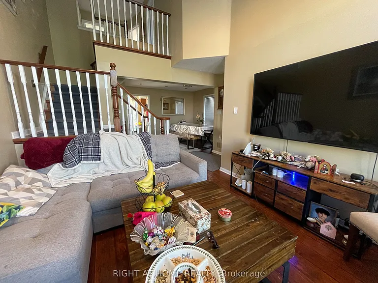 5654 Churchill Meadows Blvd — Photo 5