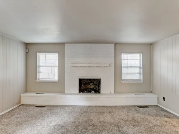 7507 Knight Lake Dr, Oklahoma City, OK 73132