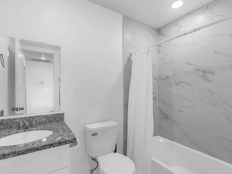 8124 Sterlingshire St #A — Photo 25