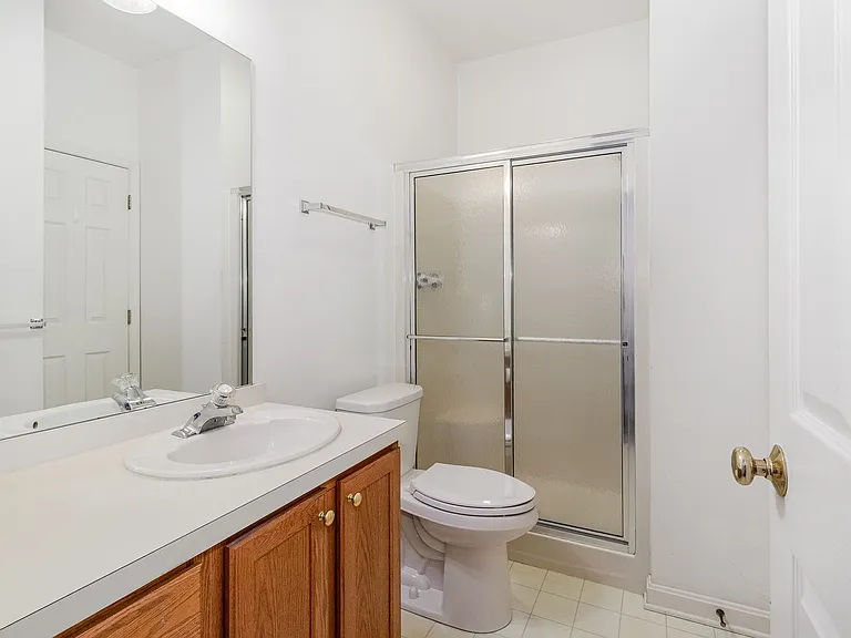 660 Springhouse Ln — Photo 20
