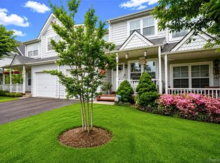 89 Northwood Boulevard, Central Islip, NY 11722