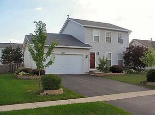 1285 E Komar Ln, Round Lake Beach, IL