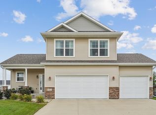 1255 Partridge Ln, Waterloo, IA 50701