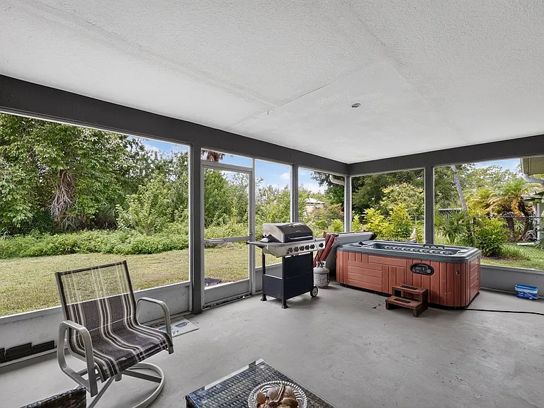 5516 David Blvd — Photo 30