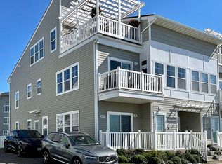 6410 Beach Front Rd, Arverne, NY 11692