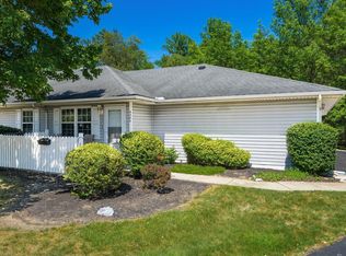 4384 Greystone Village Dr #18B, Columbus, OH 43228