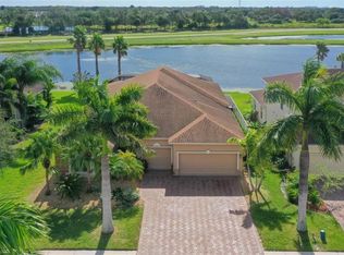 3618 67th Ter E, Sarasota, FL 34243