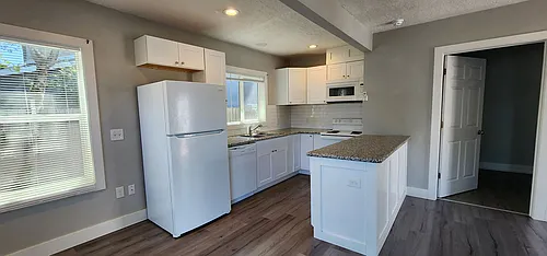 Park Street Apartments Photo 1