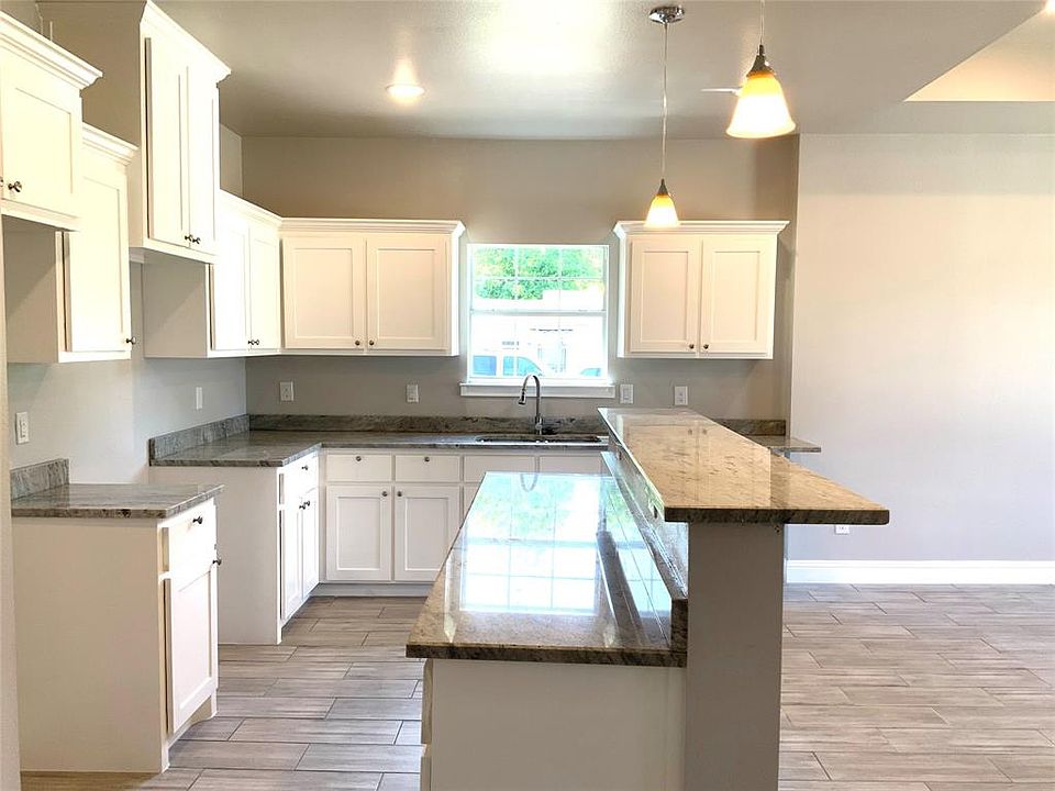1st image of 4408 Harris St