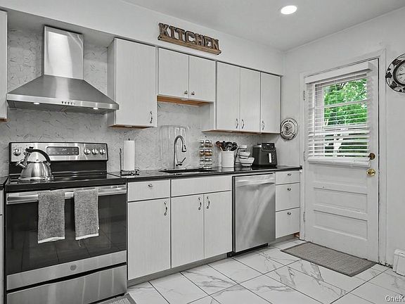 4th image of 167 Kings Ferry Road