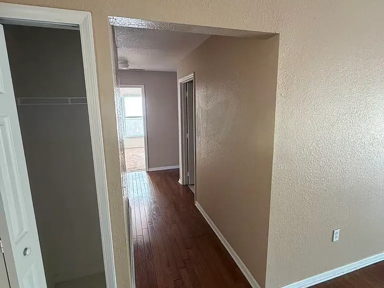 717 Cockatoo Ct — Photo 19