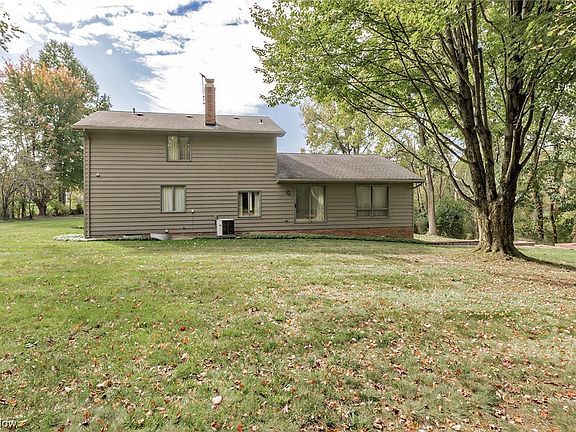 2nd image of 31249 Fairmount Blvd