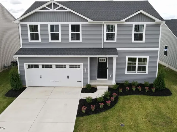 150 River Run Dr, Elyria, OH 44035