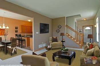 4th image of 2653 Foxwood Dr