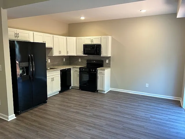 1149 Timberridge Dr #B — Photo 4