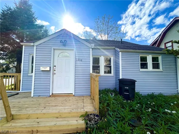 1216 Dayton St, Akron, OH 44310