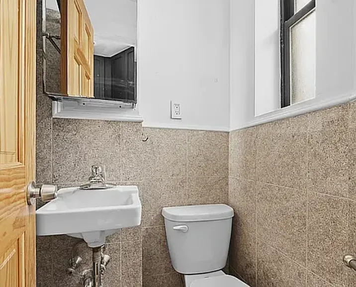 98 Thompson St #35 — Photo 9