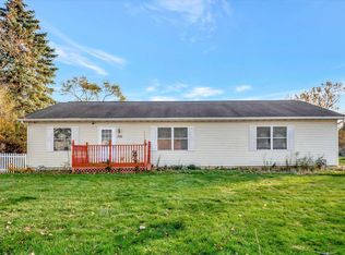 330 Hughes Ave, Lockport, IL 60441