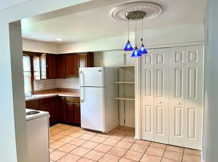 2941 Crooks Rd, Royal Oak, MI 48073