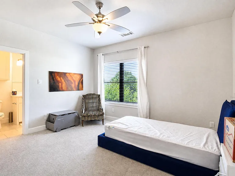 6614 Del Norte Ln — Photo 11