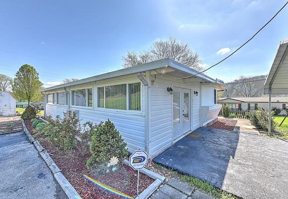 1st image of 305 Church Hill Dr