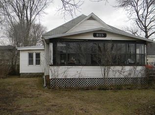 815 W North St, Pontiac, IL 61764