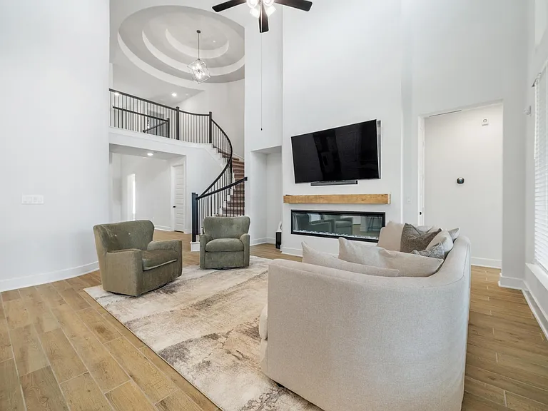 6220 Hilltop Plateau Dr — Photo 5