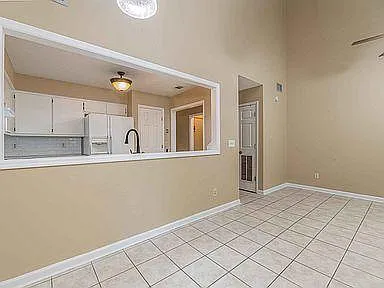 4 Effingham Ct — Photo 5
