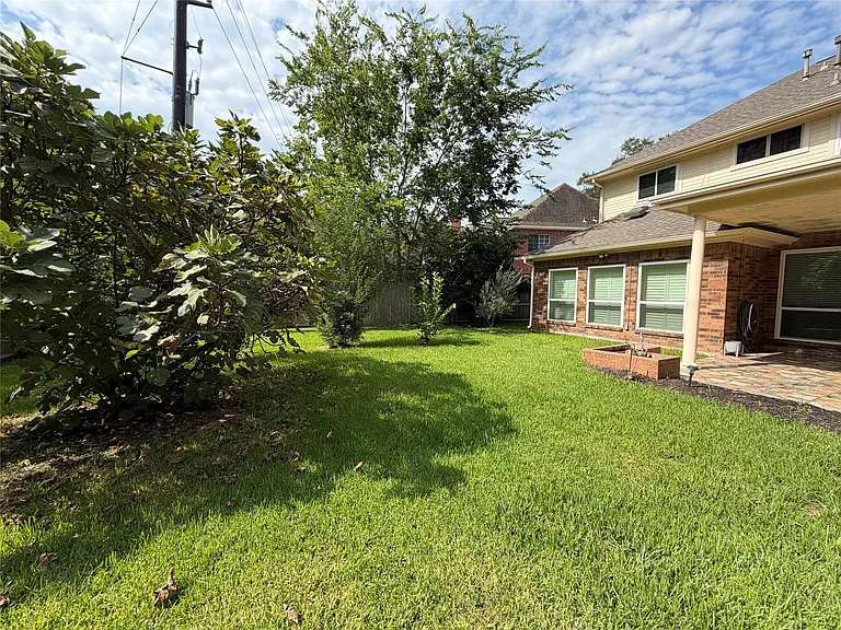 3739 Elkins Rd — Photo 15