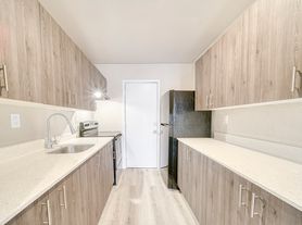 PRESTIGE ESTATES
