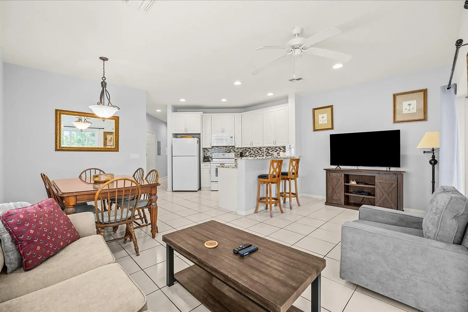1 bed, 1.5 bath, $2,671 — Photo 2