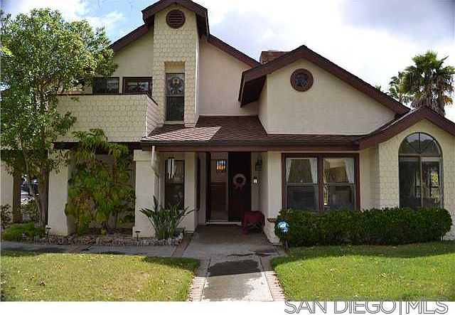 2nd image of 1601 Mesa Verde Dr