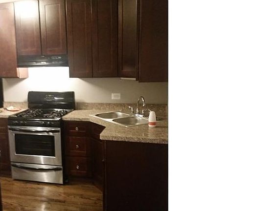 4th image of 7818 S Marshfield Ave