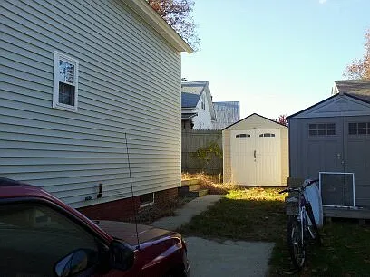 Spruce Ct — Photo 2
