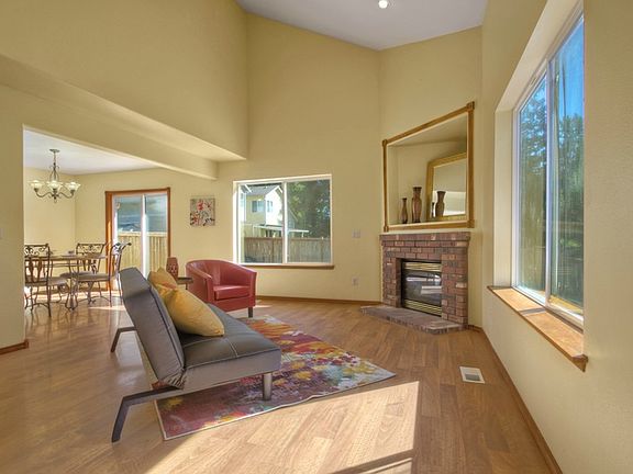 3rd image of 8520 148th Street Ct E
