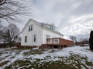 15934 Redwood Rd, Culver, IN 46511